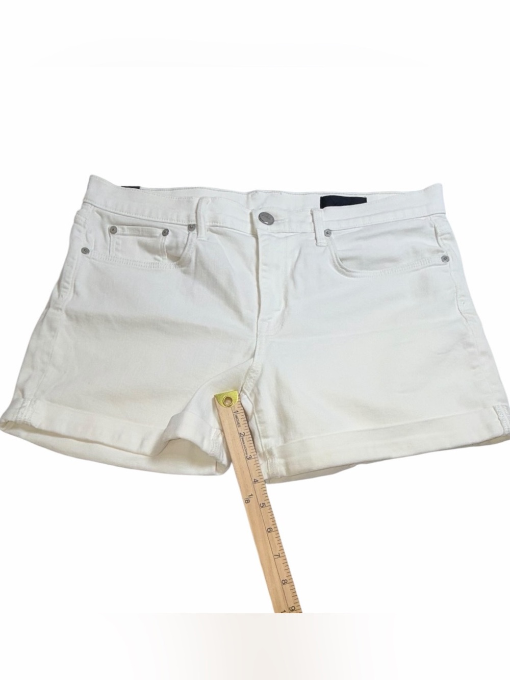 Vince. White Denim Shorts Size 29 Stretch Cotton Cuffed Mid Rise - Picture 4 of 9